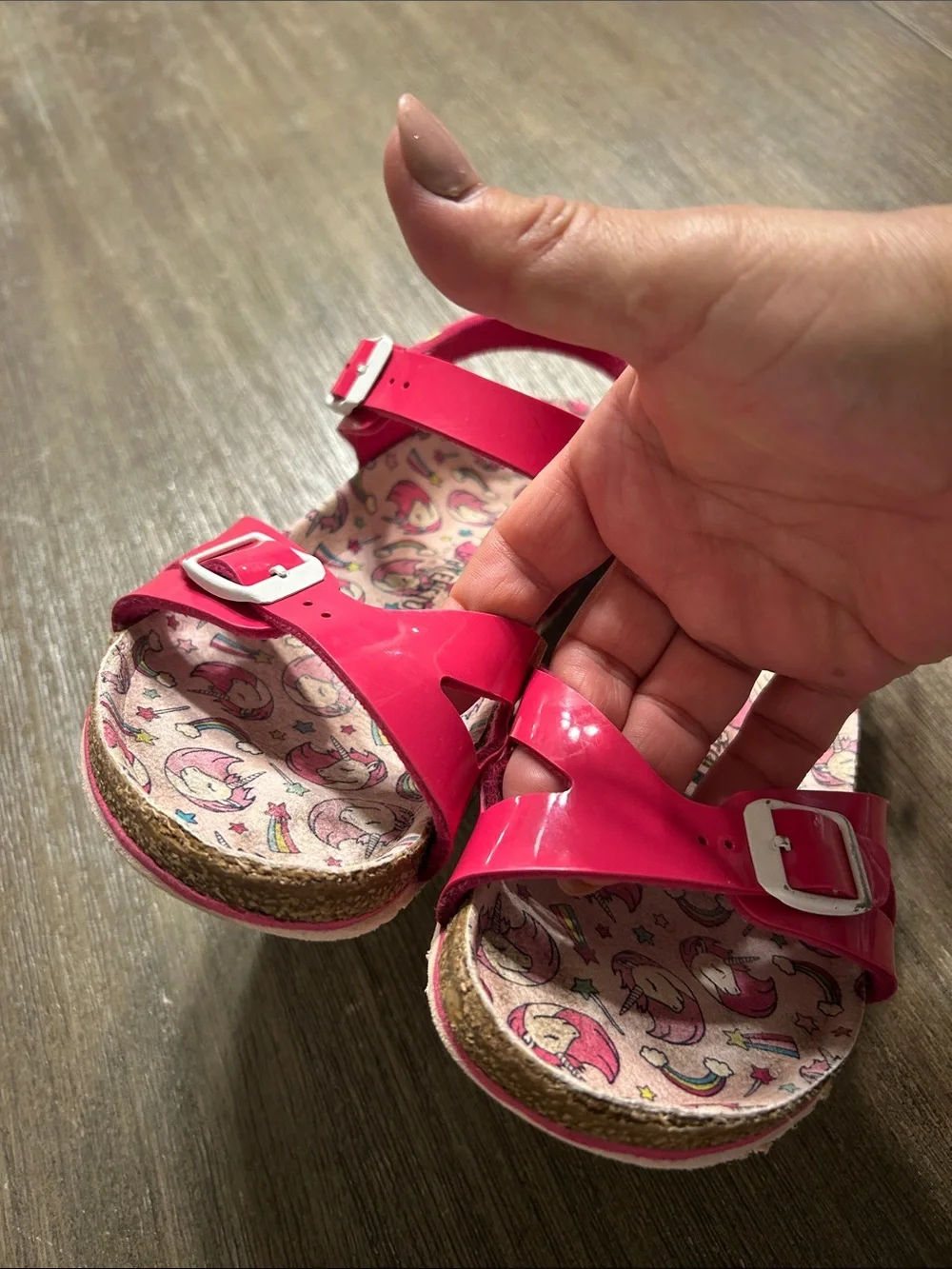 Birkenstock Girls Pink Buckle Sandals with Unicorn Print Sz. 3.